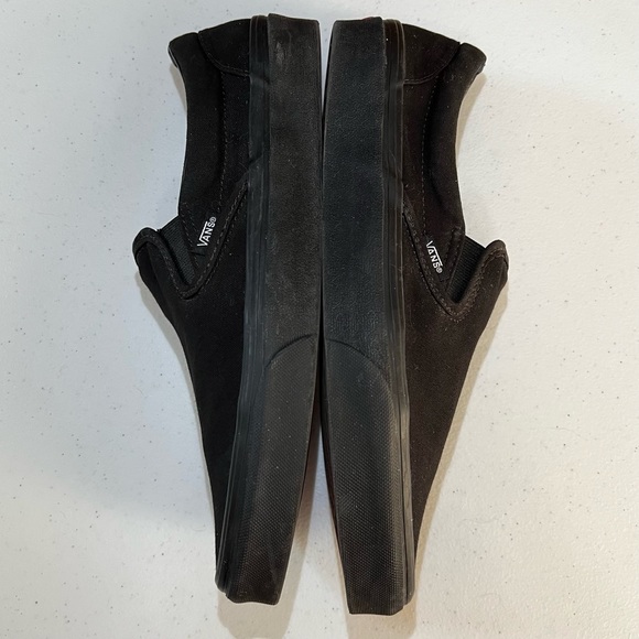 Vans Classic Slip-on Shoes | Black/Black - Picture 8 of 11